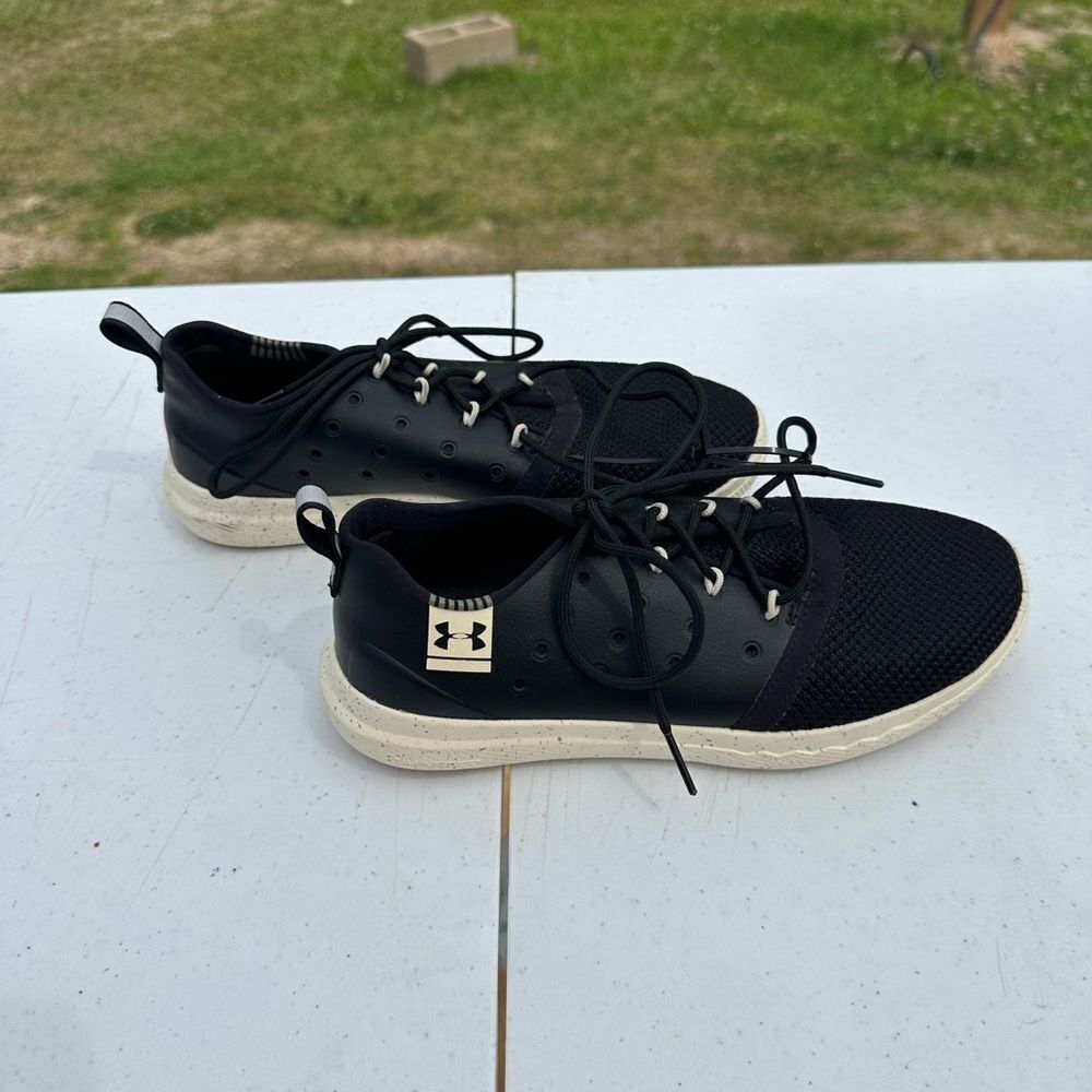Under Armour Black Boys  Shoes